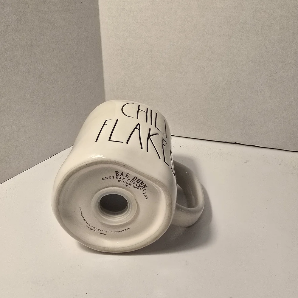 Rae Dunn White Chili‎ Flakes Shaker